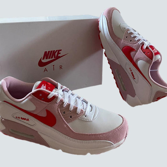 Nike air max 90 QS Valentine’s Day shoe (men’s uk 10.5k - Known Source