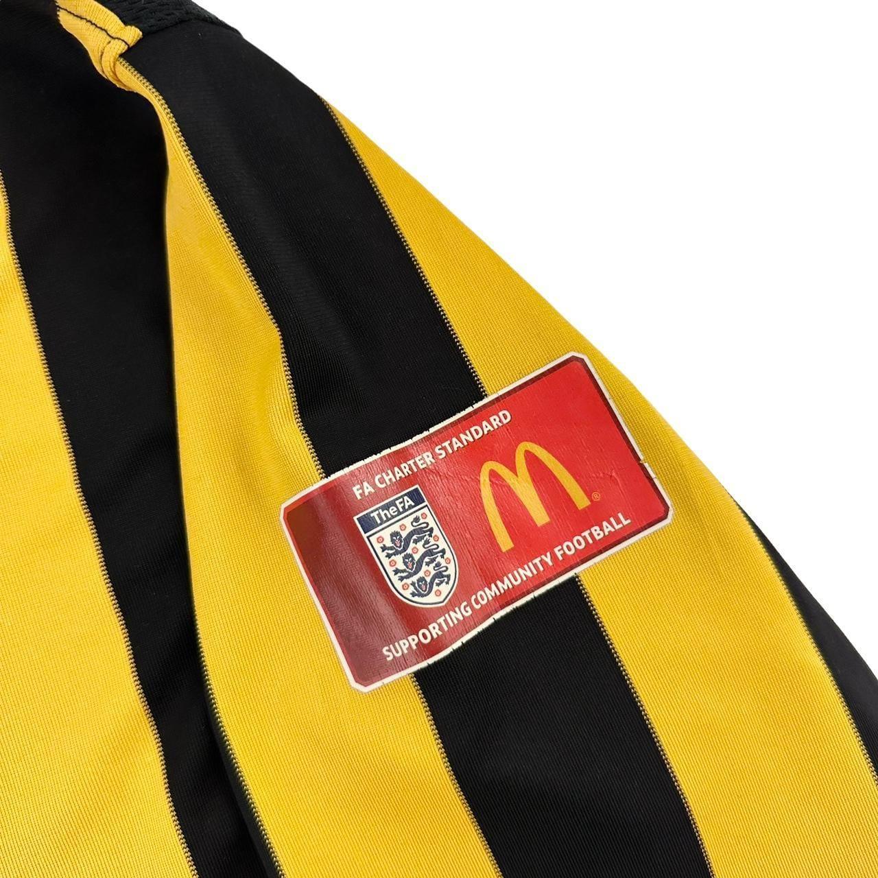Nike England football McDonald’s long sleeve t shirt size M - Known Source