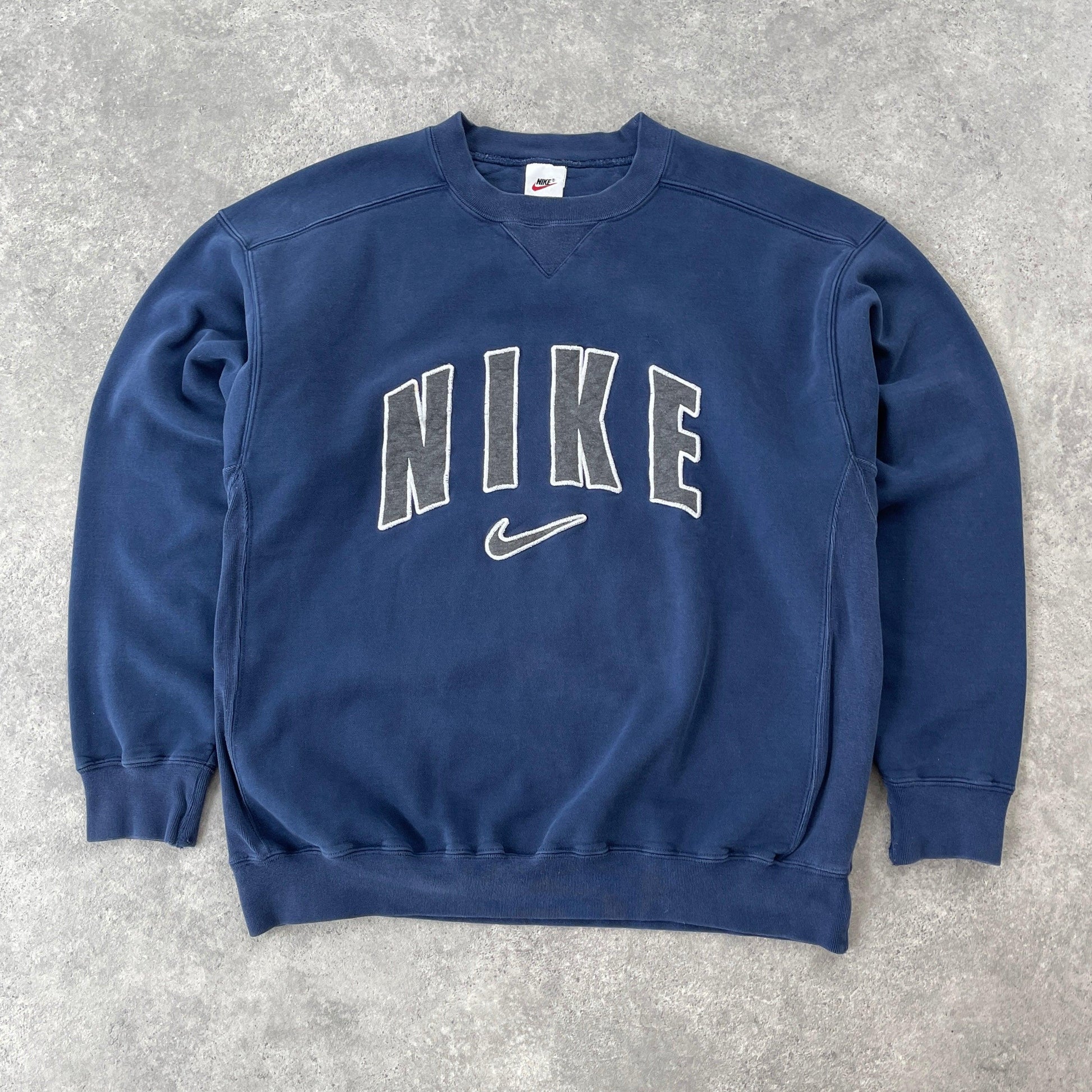 Nike RARE 1990s heavyweight embroidered spellout sweatshirt (L) - Known Source