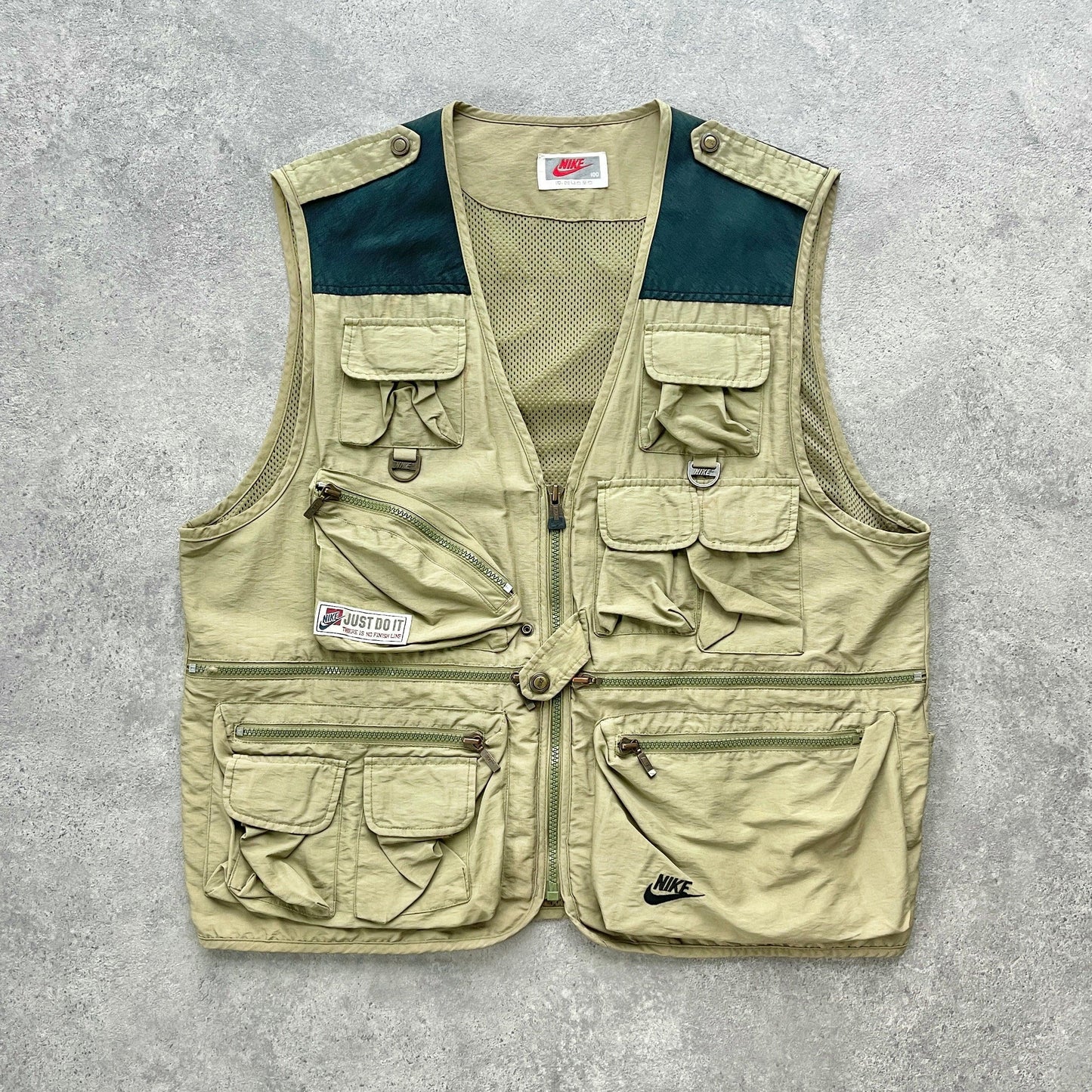 Nike RARE 1990s tactical cargo vest jacket (M) - Known Source