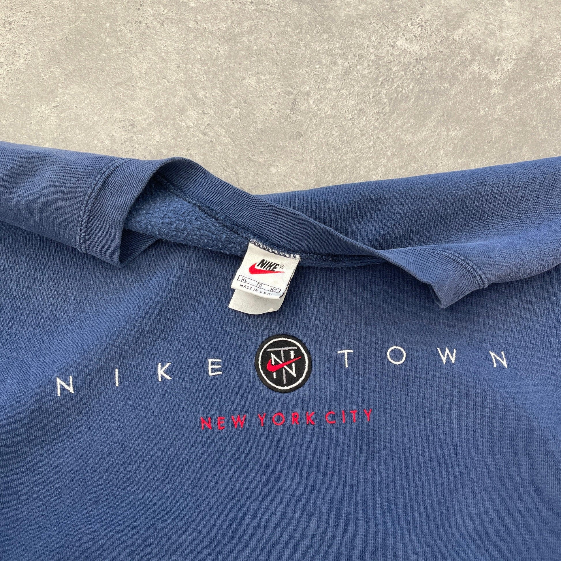 Nike Town New York RARE 1990s heavyweight embroidered sweatshirt (XL) - Known Source