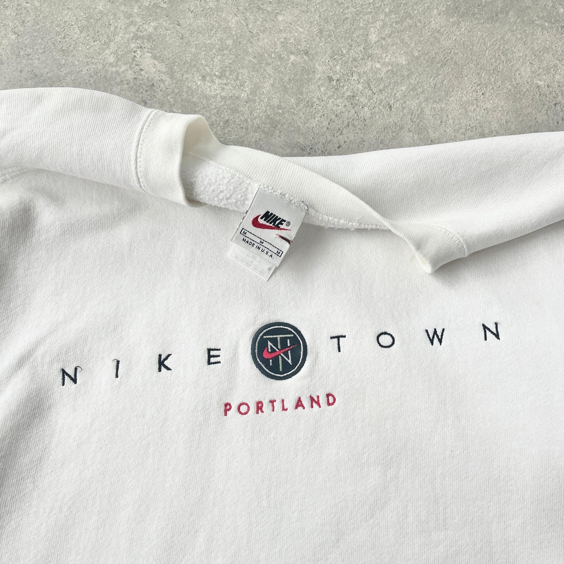 Nike Town Portland RARE 1990s heavyweight embroidered sweatshirt (M) - Known Source