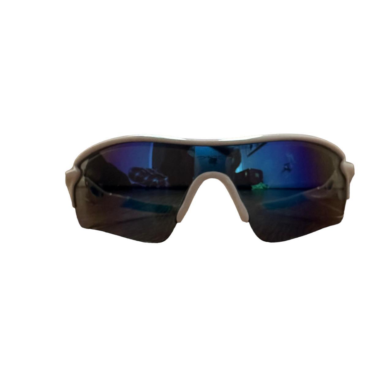 Oakley RADARLOCK radar lock sports sunglasses white/gold/blue - Known Source