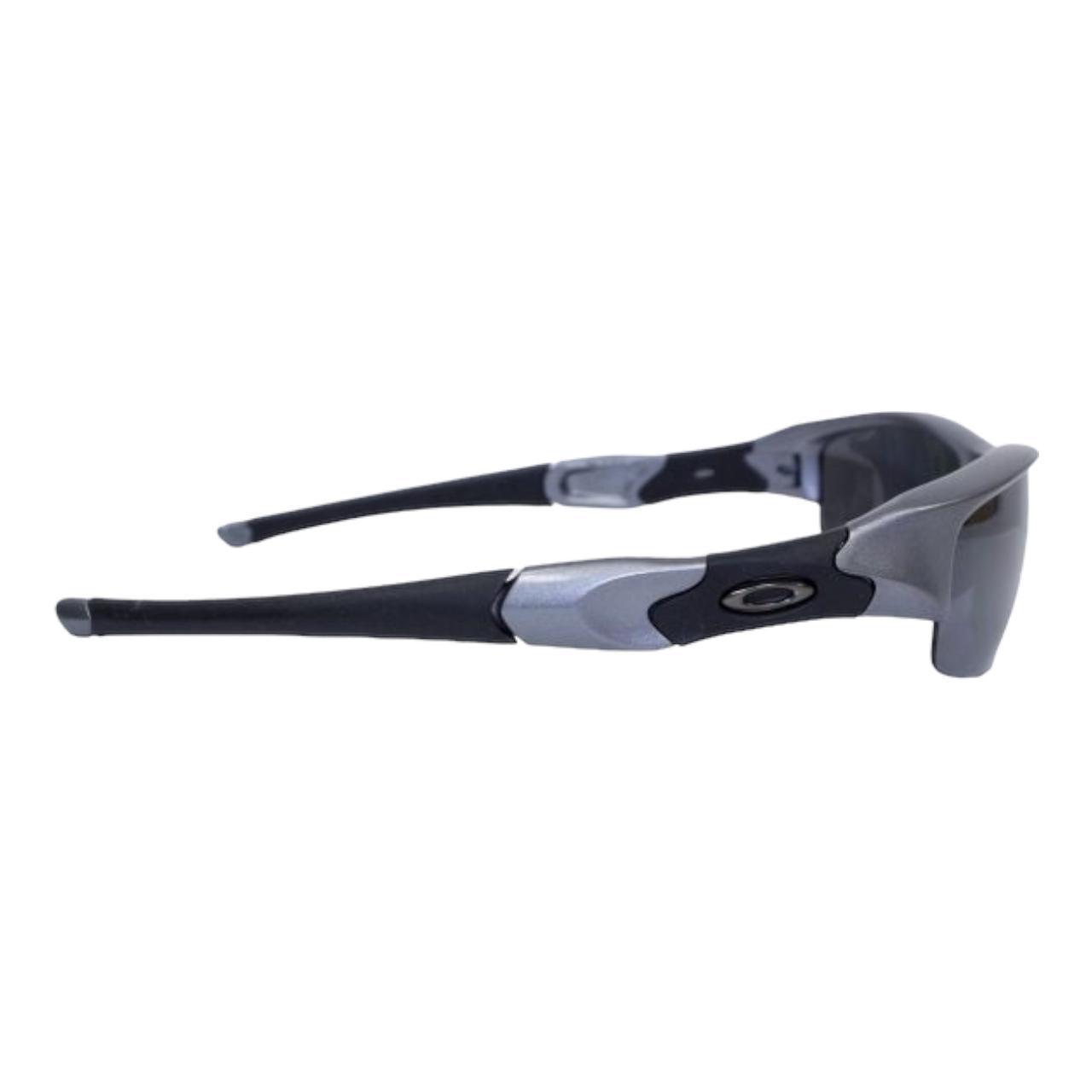 Oakley Sunglasses Polarized Lens Gray FLAK JACKET - Known Source