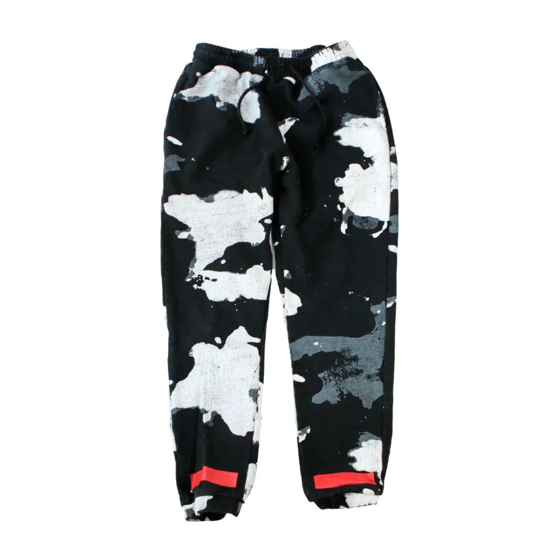 OFF WHITE DISTRESSED CAMO JOGGER (M) - Known Source