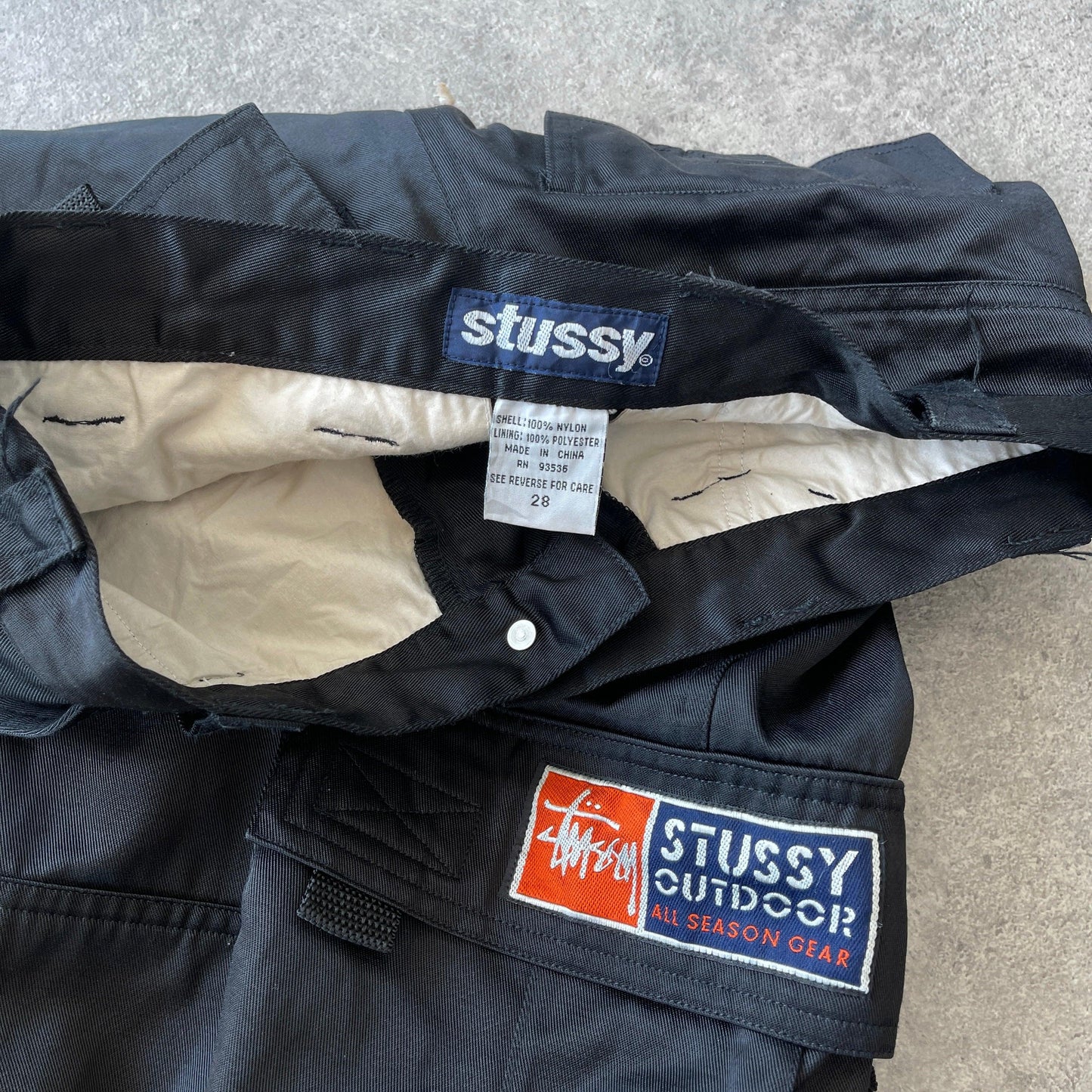 Stussy Outdoor 1990s technical cargo pants (S) - Known Source