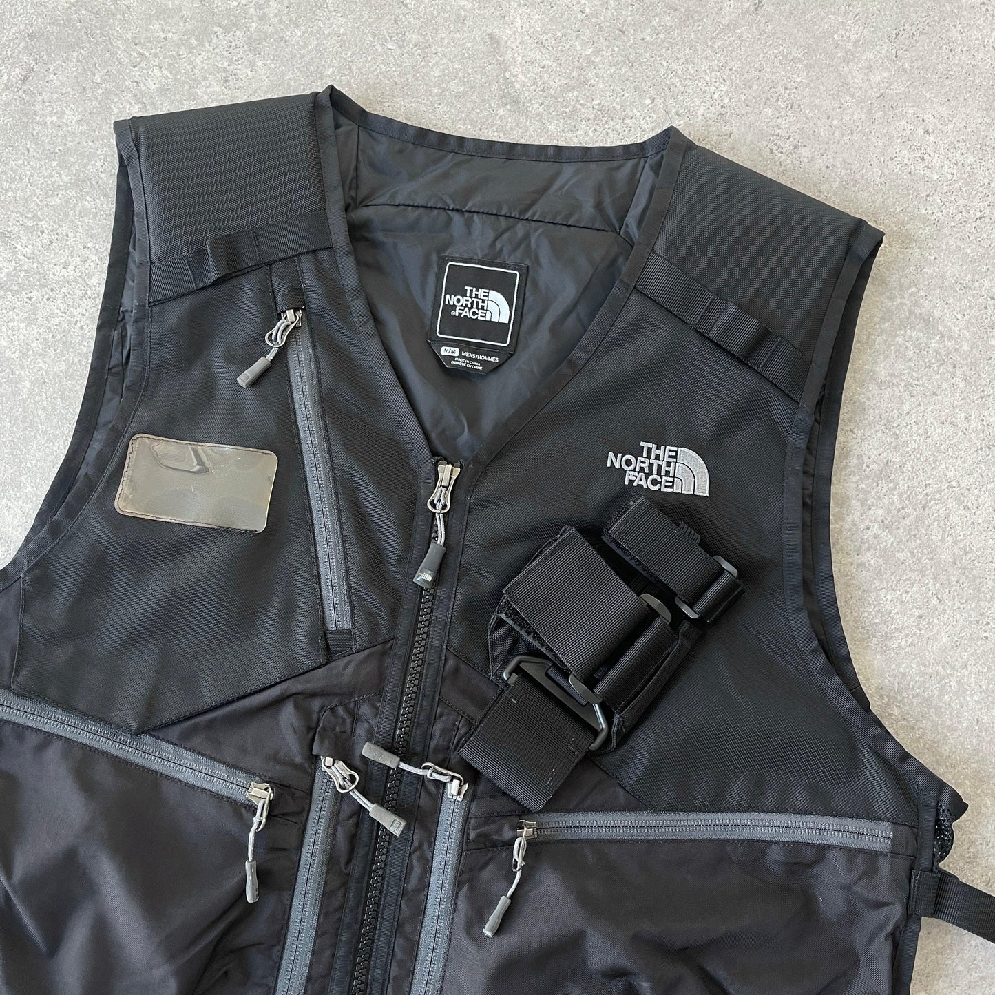 The North Face RARE 2000s tactical cargo vest (M) - Known Source