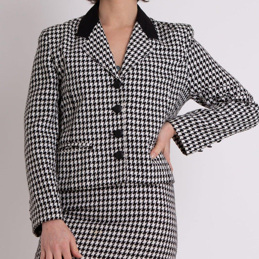 The Staple Dogtooth One - Known Source