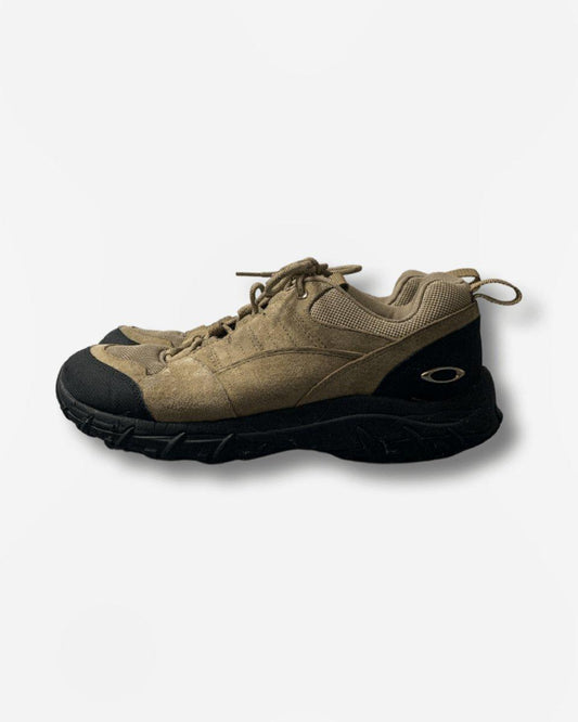 (UK9/EU43) Oakley 2000s Chunky Sole Technical Shoes - Known Source