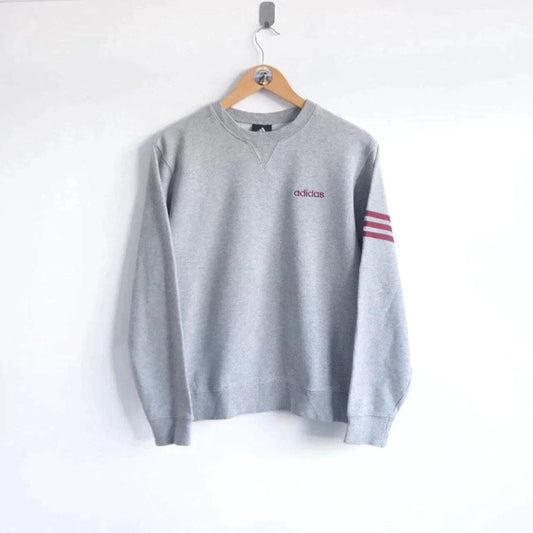 Vintage Adidas Grey Embroided Jumper (M) (M) - Known Source