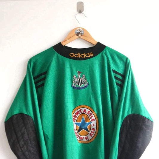 Vintage Adidas Newcastle United Goalkeeper Shirt 1997/1998 (S) (S) - Known Source