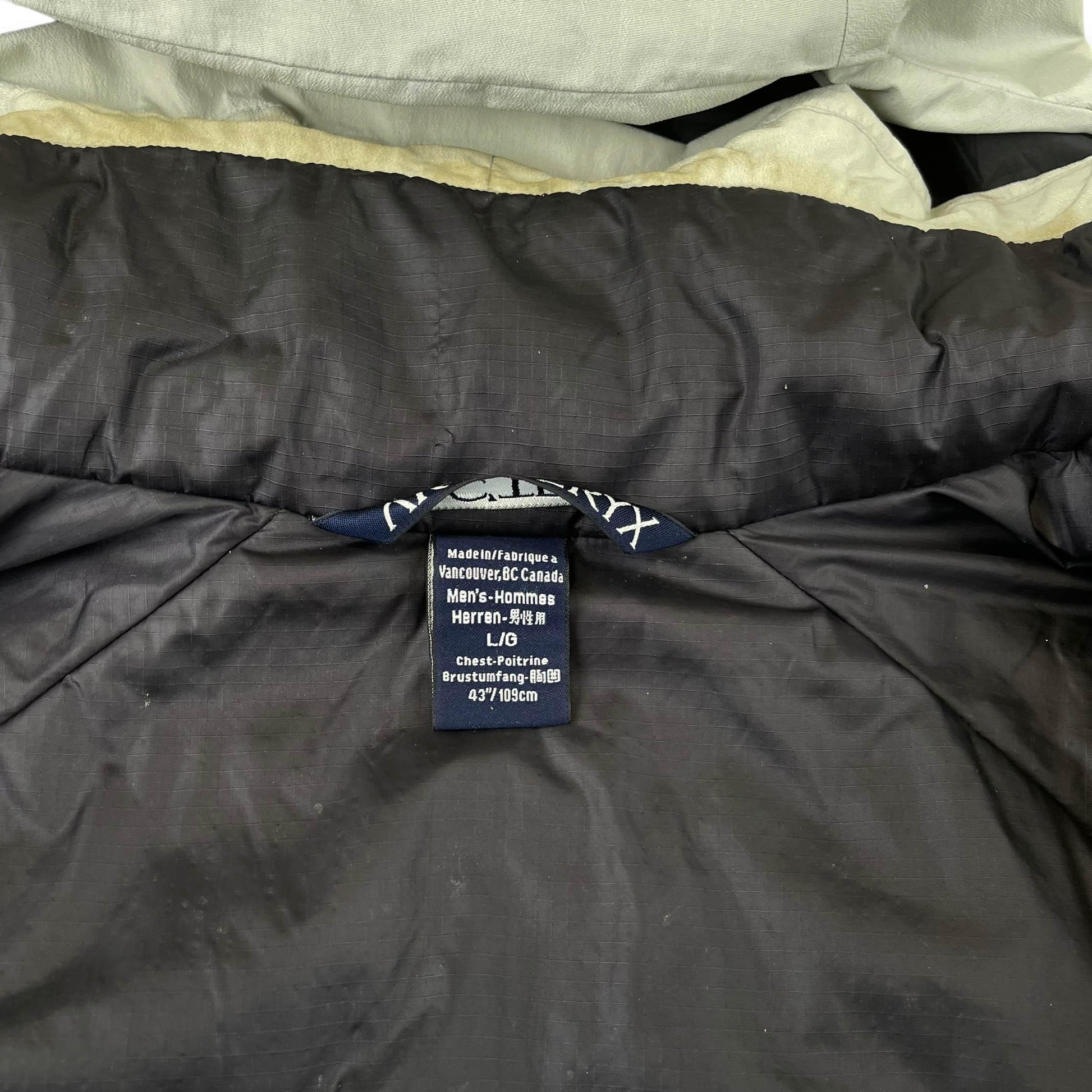 Vintage Arc'teryx Fission Sv (L) - Known Source