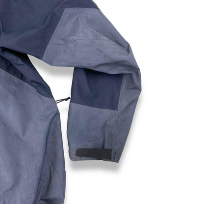 Vintage Arc'teryx SV Goretex Shell Jacket (XL) - Known Source