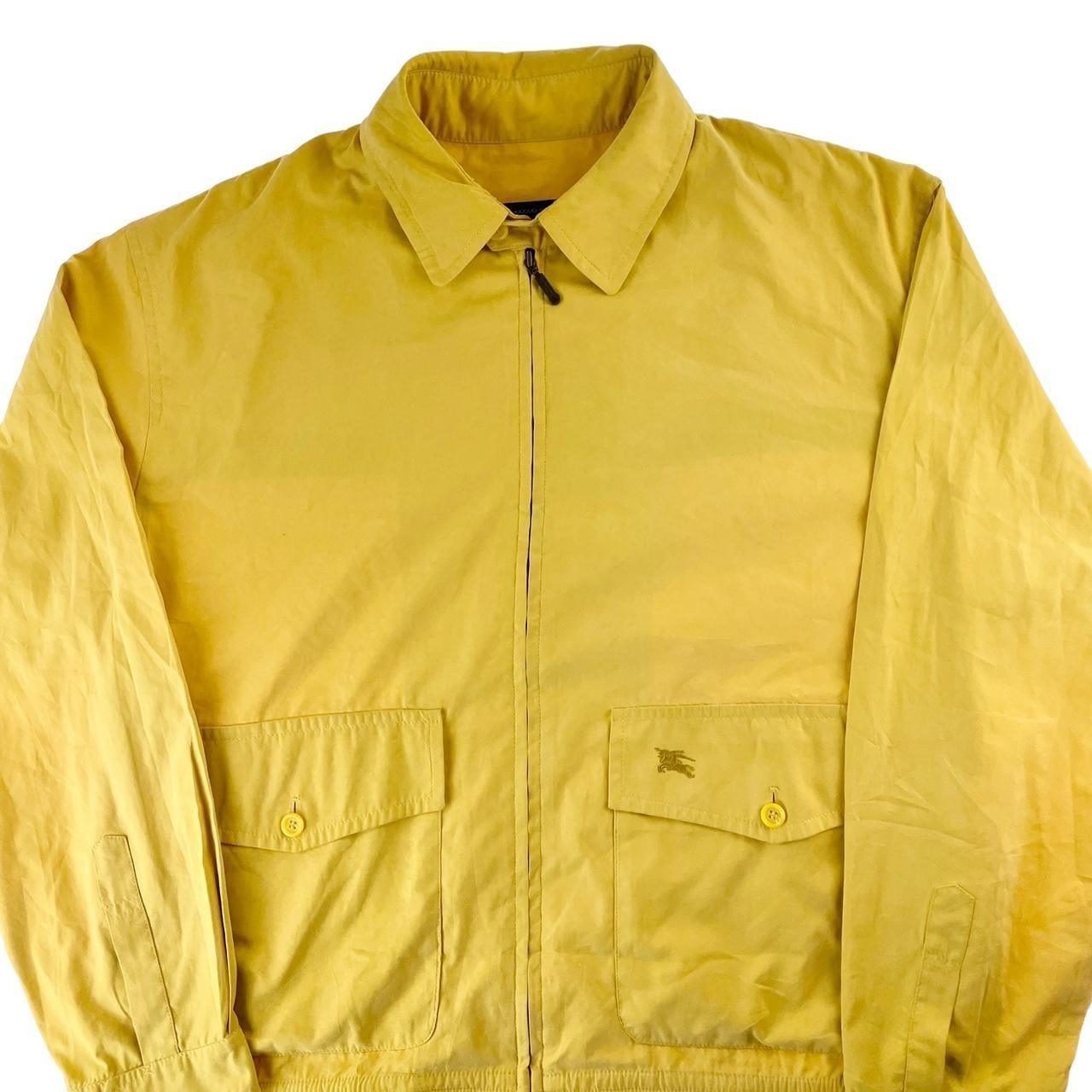 Vintage Burberry jacket size M - Known Source