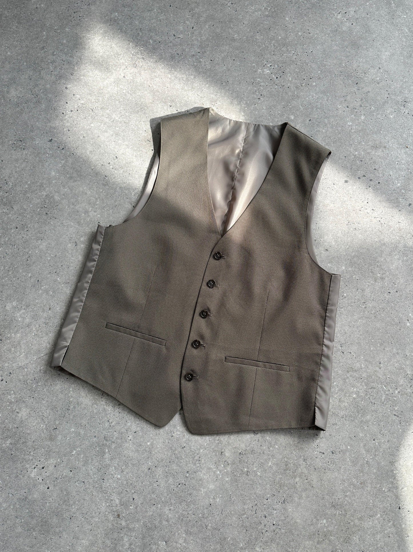 Vintage Elasticated Waistcoat - L - Known Source
