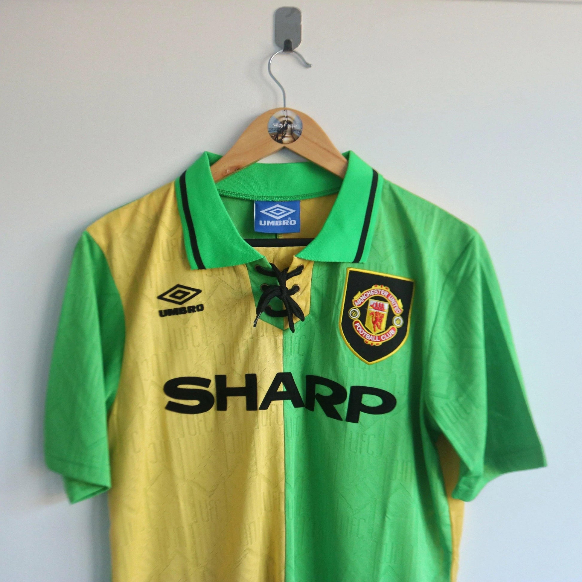 VINTAGE MANCHESTER UNITED 1992 AWAY KIT (M) (M) - Known Source