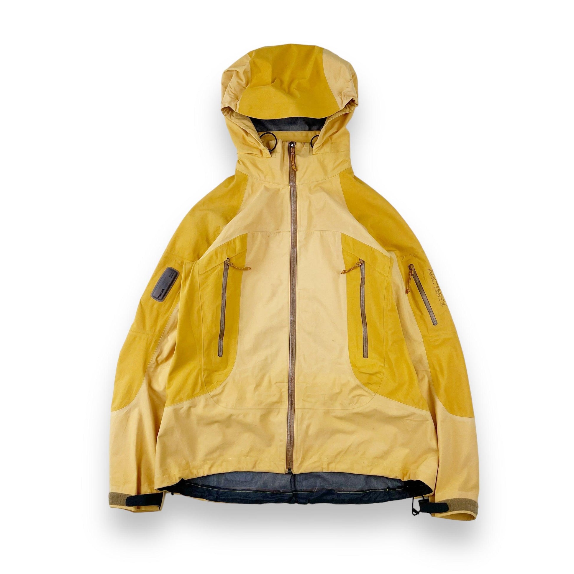 Womens Arc'teryx Alpha Sentinel SV (M) - Known Source