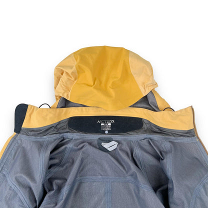 Womens Arc'teryx Alpha Sentinel SV (M) - Known Source